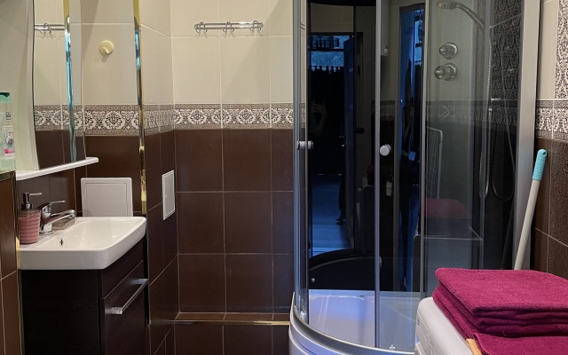 Listroom Apartments