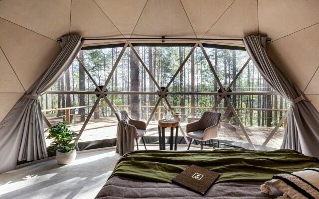 Forest Lake Glamping