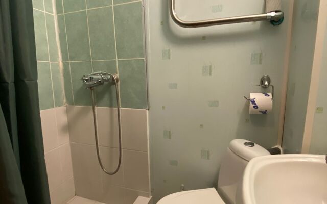 Mescherskij Dvorik Living quarters