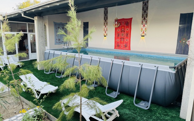 Nemo Guest House