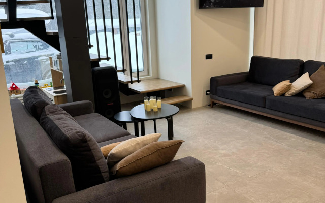 Гостевой дом Премиум Barn House на Ореховой