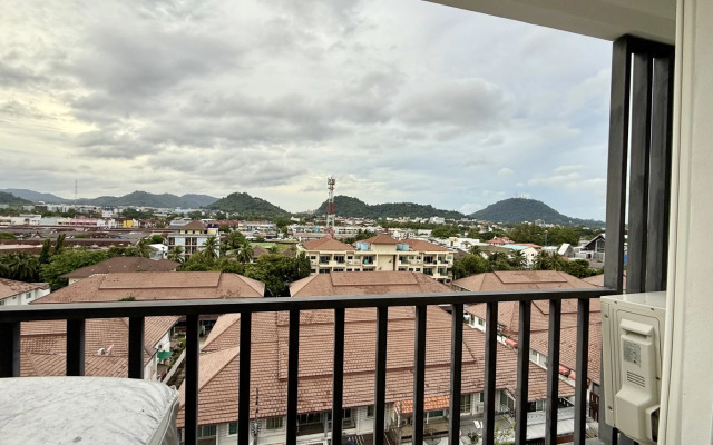 V Komplekse The View Suanluang Flat