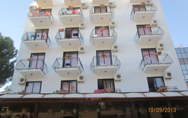 Melike Hotel