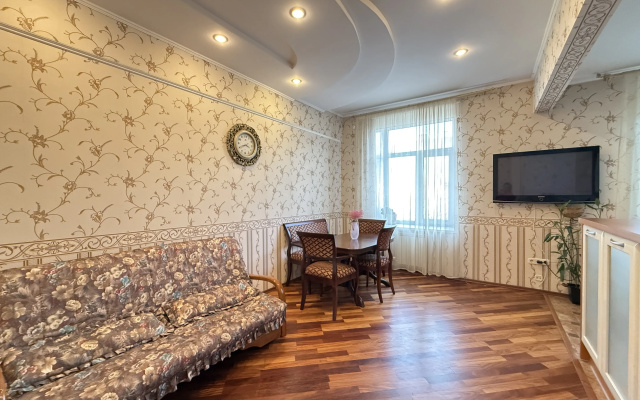 Квартира в 100 метрах от Кремля