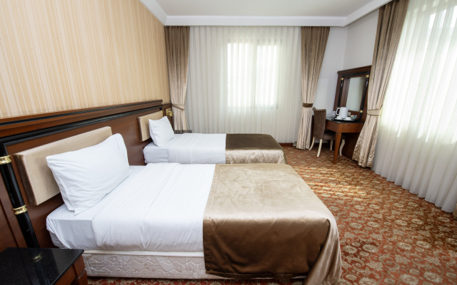 Antique Palace Baku