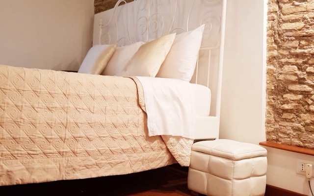 Апартаменты The Ancient Wall