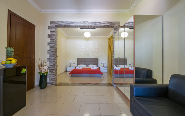 Отель Paradice Luxury Suites