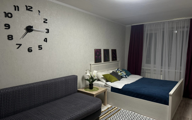 Prostornaya po Priyatnoy Tsene Flat