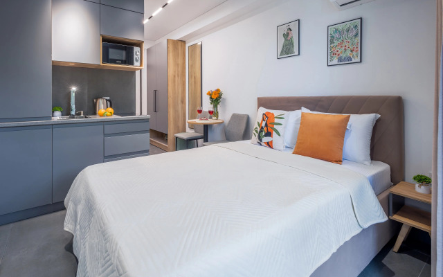 Квартира с бассейном на территории МореСолнцеАпарт 4