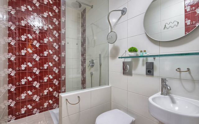 MyhomeYourhome with Panoramic View on Pesochnaya Embankment 12Apartments