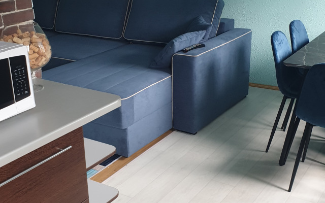 Апартаменты Зеленая лампа Уткинская 10