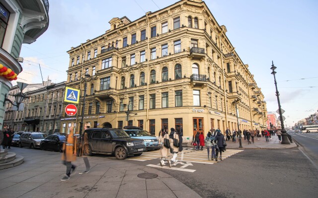 Апартаменты Тихая квартира у Аничкова моста