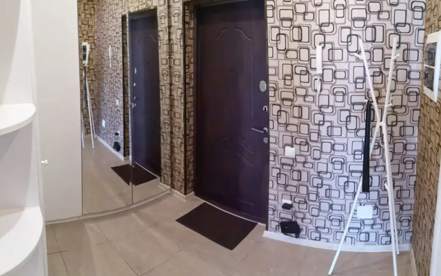 Studiya Per B Khmelnitskogo Flat