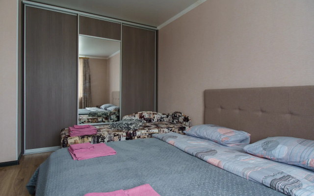 Квартира Righ Room на Георгия Амелина 43