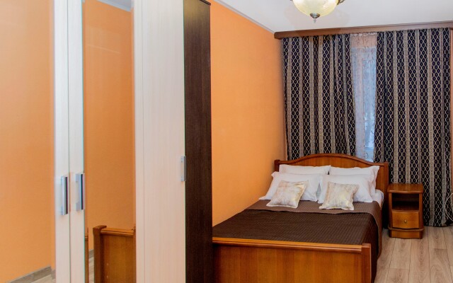 Апартаменты Давыдковская 2/1