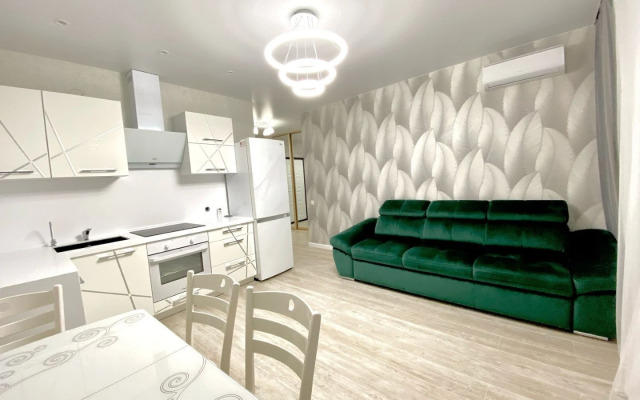 S Vidom Na More I Sopki Flat