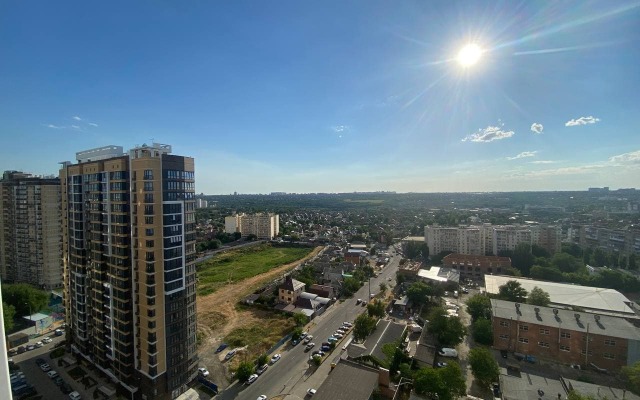 Na Ulitse Mechnikova 37 Apartments