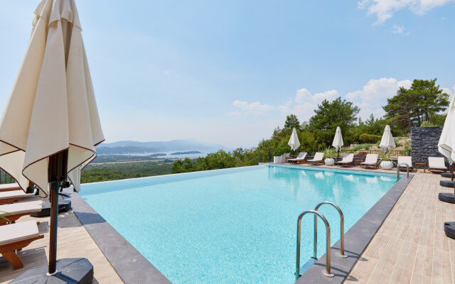 Bayview Hills Luxury Residences Apart-hotel