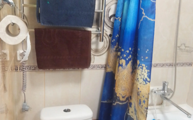 Studiya S Balkonom V Chastnom Dome Vozle Vokzalov Flat