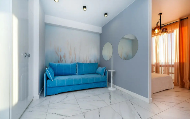 10 Krymskiy Mamayka Apartment