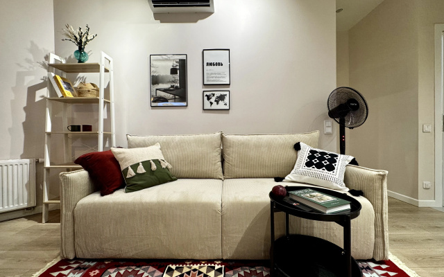 Квартира Lalapart Red Velvet Красный Бархат в ЖК Савеловский Сити