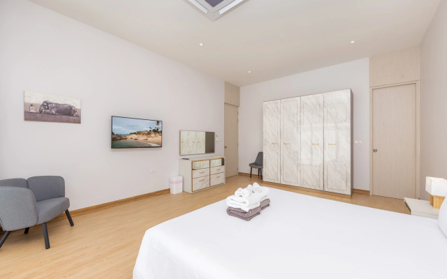 Вилла Noa | Modern 2-Bedroom with Private Pool