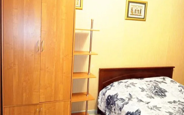 Апартаменты 3-комнатные в центре Минска на Площади Победы