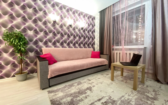 Apartamenty s dizajn-remontom u parka