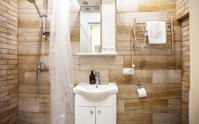 More Rooms na Marsovom Apartment