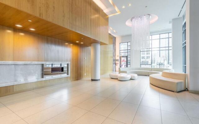 Magnificent Condos in Downtown Toronto Apart-hotel