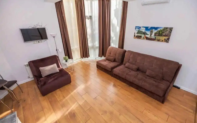 ZhK Solnechnyij/22 Apartments