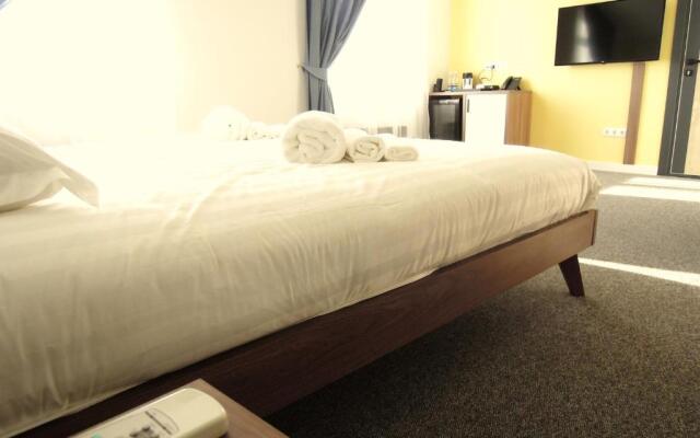 78 Kafe Hotel