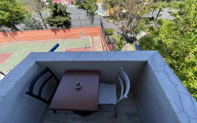 Arat Suites Apart-hotel