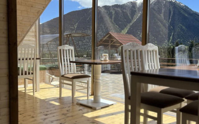Shatun Hotel