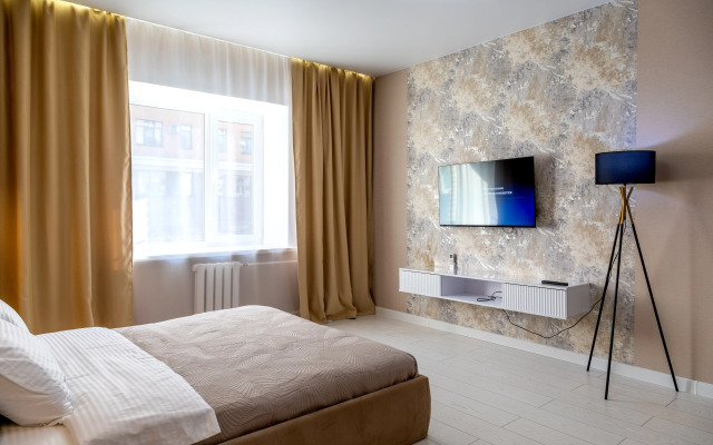 U Berega Naprotiv Naberezhnoy Flat