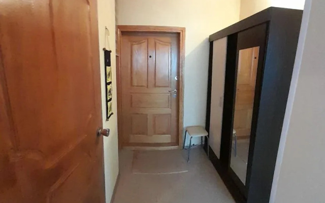 Na Ulitse Leningradskaya 25A Flat