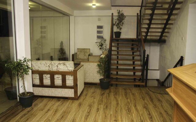 Yoho Turf Villa