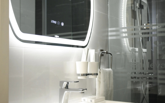 Aliz Boulevard Hotel