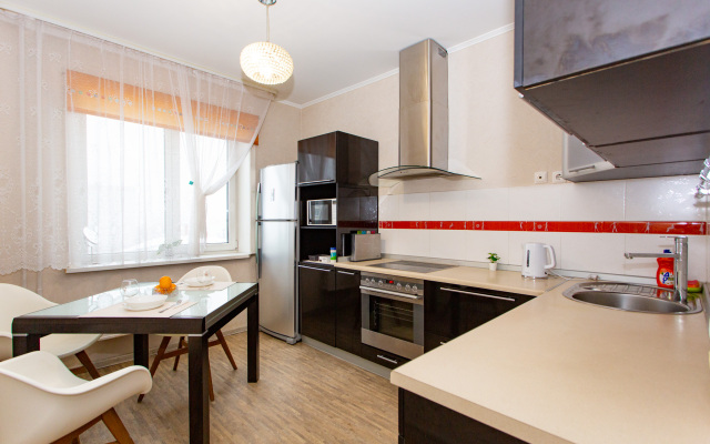 Bolshaya Sovremennaya Treshka U Zooparka Flat