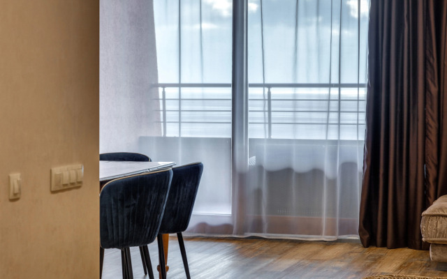 Апартаменты 182 в современном ЖК Фамилия Делюкс