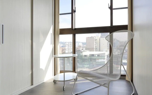 Human Space Roosevelt Apart-Hotel