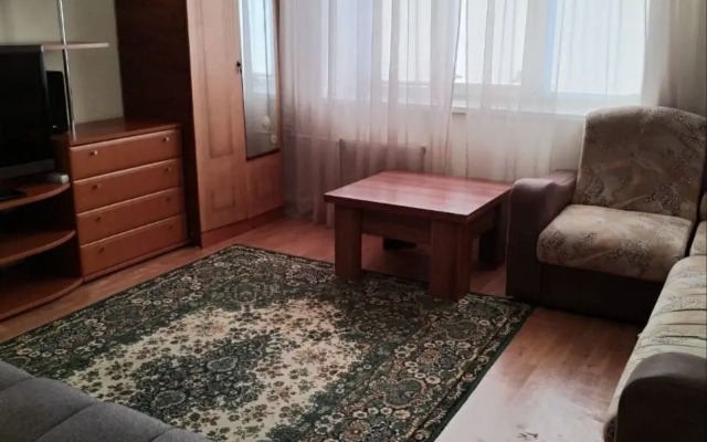 Квартира на Шахтёров 72