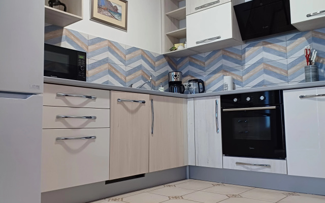 Апартаменты Афалина с зоной патио и отдельной спальной комнатой