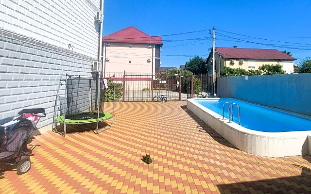 Karat Mini-hotel