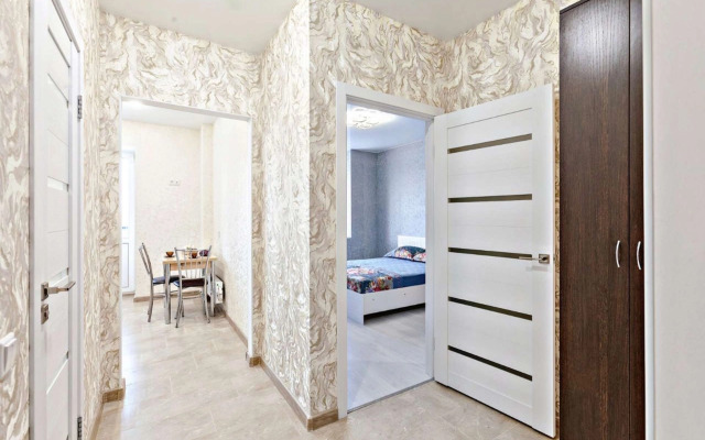 Na Prospekte Karla Marksa 295А Flat
