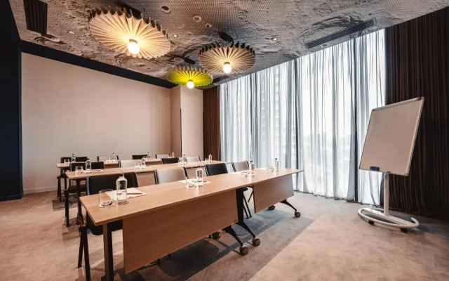 Ibis Tbilisi City Hotel - Brand New