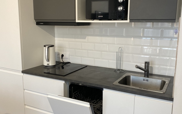 Na Torfyanoy Doroge 13 Flat