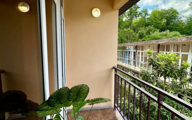 Aloiza Guest House