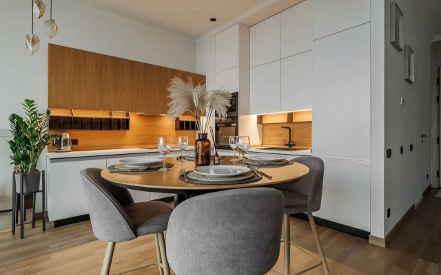 Na 1m Krasnogvardeyskom proyezde 22s1 Apartments