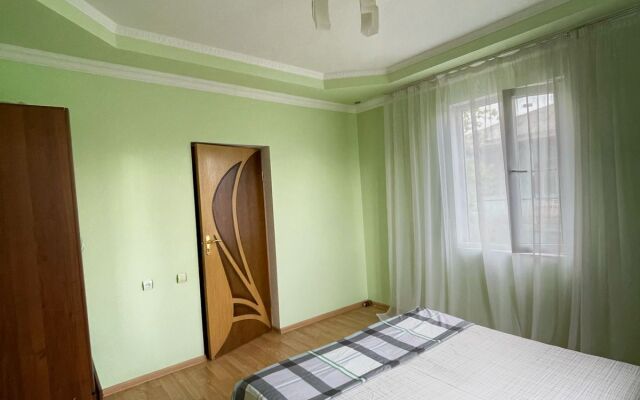 Guest house KriArt on Kamo 19